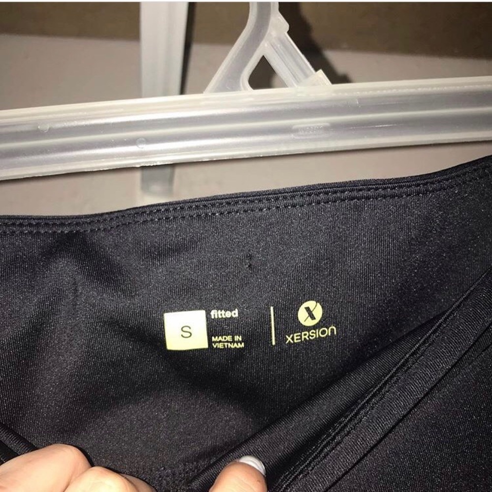 Athletic leggings
